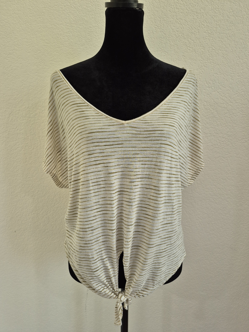 Bar III Cream and Black Striped Tie-Front V-Neck Crop Top